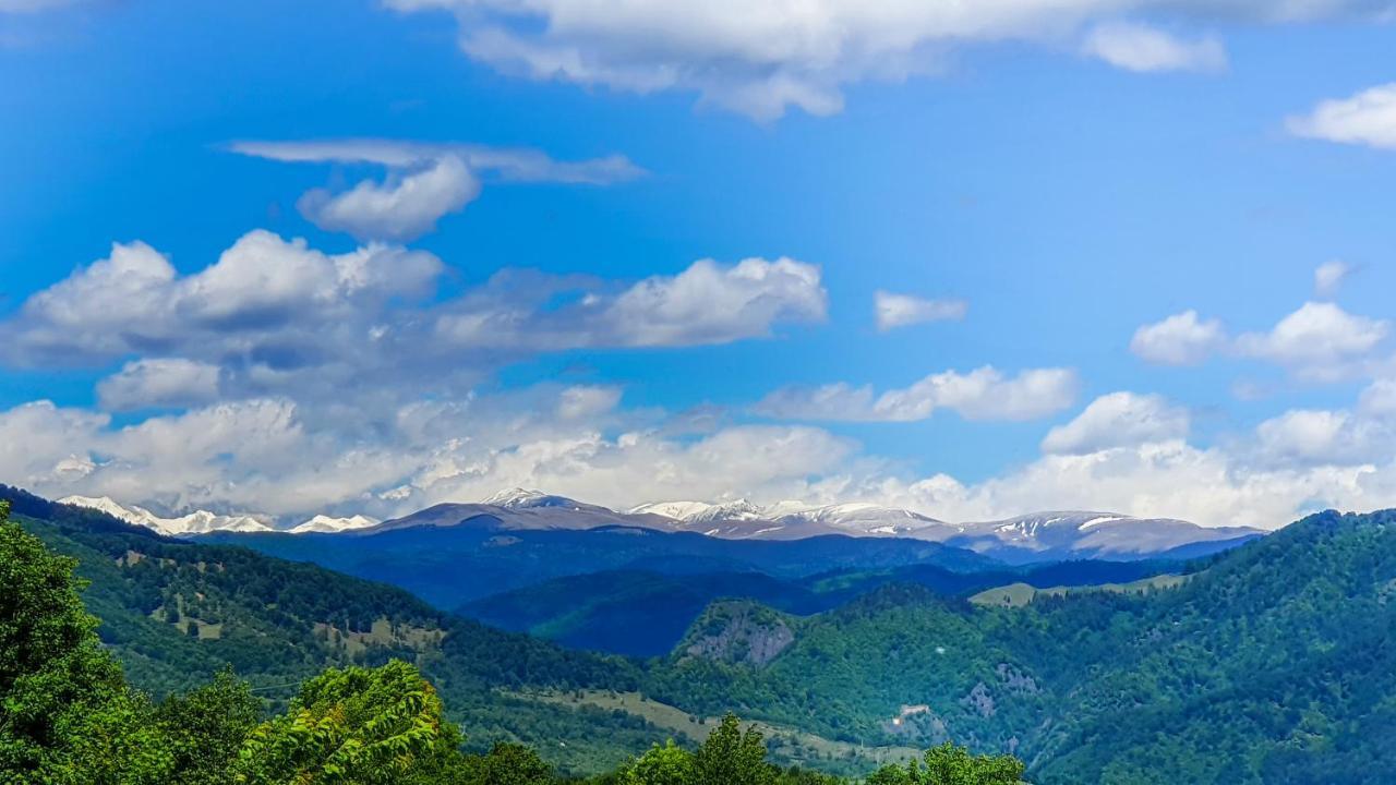 La Cabana, Corbeni Exteriör bild